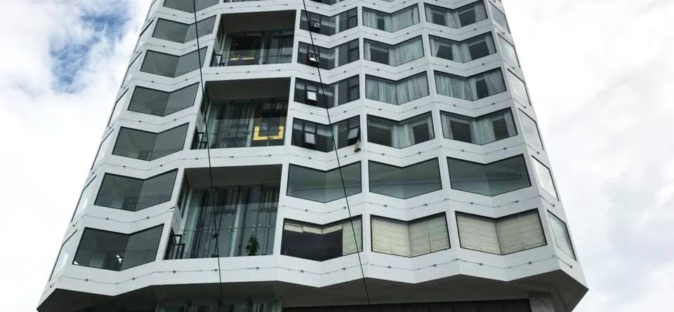 Thi công âm thanh karaoke chuyên nghiệp tại Khách Sạn Hương Việt Hotel