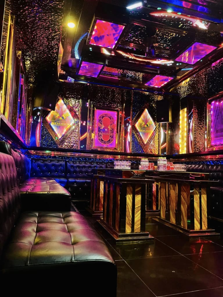 Thi công âm thanh chuyên nghiệp tại karaoke KingDom 4 - Củ Chi, Tp. Hồ Chí Minh